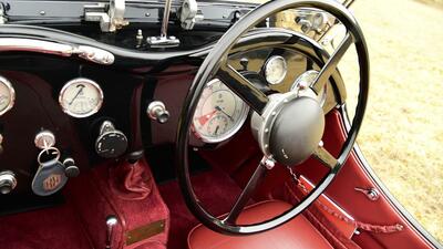 Maroon LeatherInterior image