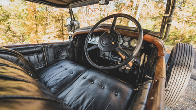 Black LeatherInterior image