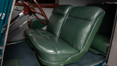 Green LeatherInterior image