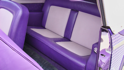 Black LeatherInterior image