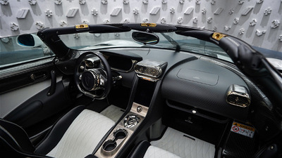 Black LeatherInterior image