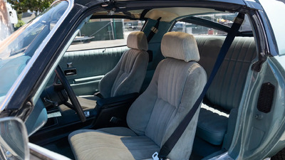 Grey ClothInterior image