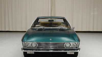 Medium Green MetallicColor image