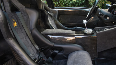 Black / Grey AlcantaraInterior image