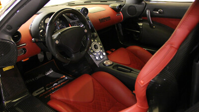 Red LeatherInterior image