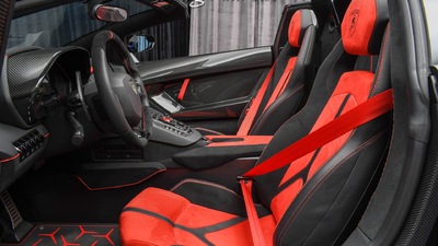Black / Red Alcantara - Red Piping / Red StitchingInterior image