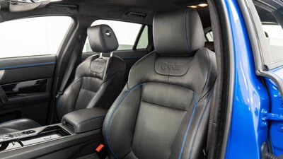 Warm Charcoal Leather - Reims Blue StitchingInterior image