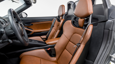 Black / Ascot Brown Leather - Pebble Grey StitchingInterior image