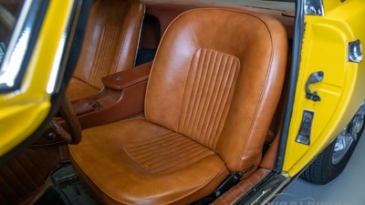 Brown LeatherInterior image