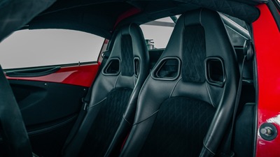 Black Leather - Red StitchingInterior image