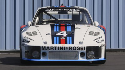 White / Martini LiveryColor image