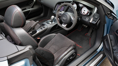 Black Alcantara - Red PipingInterior image