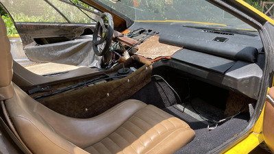 Tan LeatherInterior image