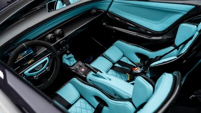 Blue Alcantara - Orange LeatherInterior image