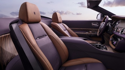 Amethyst Leather / Sand Dunes LeatherInterior image