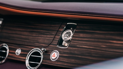 Amethyst Leather / Sand Dunes LeatherInterior image