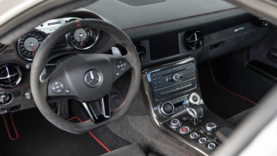 Black Alcantara / Leather - Red StitchingInterior image