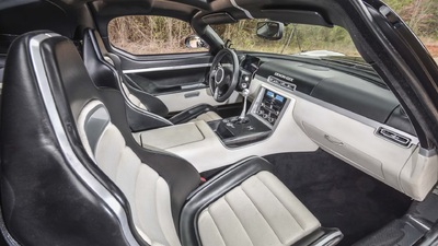 Black LeatherInterior image