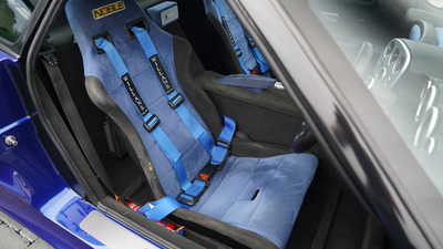 Black / Blue AlcantaraInterior image