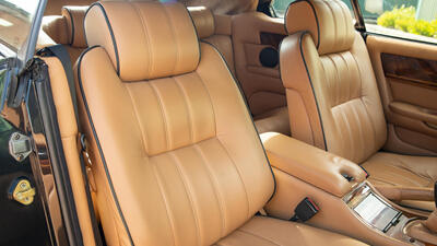 Tan Leather - Charcoal PipingInterior image