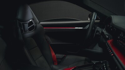 Black / Blue LeatherInterior image