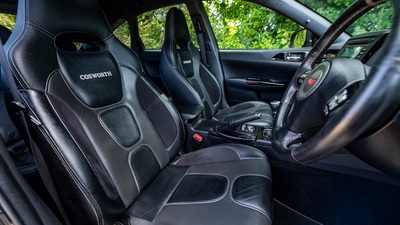 Black LeatherInterior image