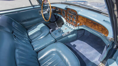 Blue LeatherInterior image