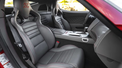 Charcoal Leather - Red StitchingInterior image