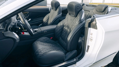 Black LeatherInterior image