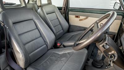 Grey LeatherInterior image