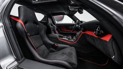 Black Alcantara - Black / Red Leather - Red StitchingInterior image