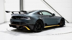 Aston Martin Vantage