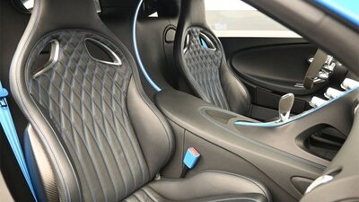 Beluga Black Leather - Bugatti Light Blue StitchingInterior image