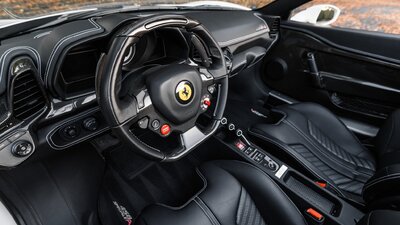 Nero Leather / Grigio TessutoInterior image