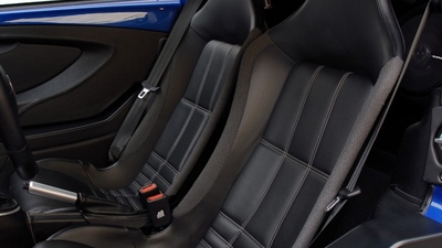 Black Leather - Gold StitchingInterior image