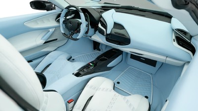 Light Blue LeatherInterior image
