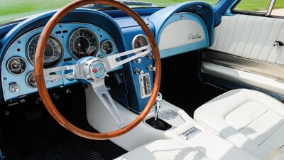 WhiteInterior image