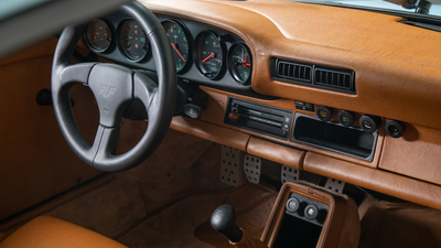 Cognac LeatherInterior image