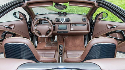 Bitter Chocolate LeatherInterior image