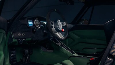 Green LeatherInterior image