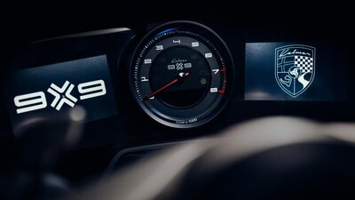 Green LeatherInterior image