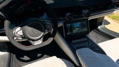 Black AlcantaraInterior image