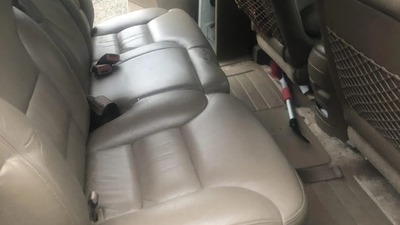 Beige LeatherInterior image