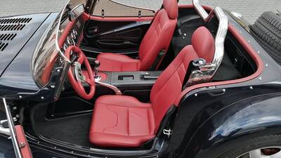 Red LeatherInterior image