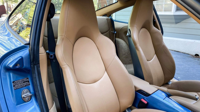 Sand Beige LeatherInterior image