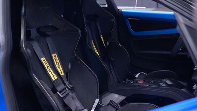 Black AlcantaraInterior image