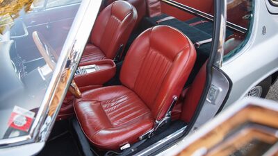 Red LeatherInterior image