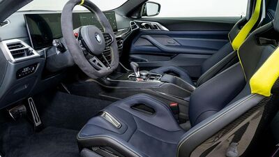 Black / Night Blue Merino Leather / Yellow Alcantara - Yellow StitchingInterior image