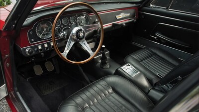 Connolly LeatherInterior image