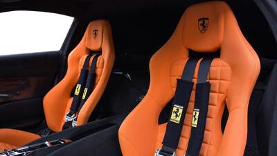 Arancio AlcantaraInterior image